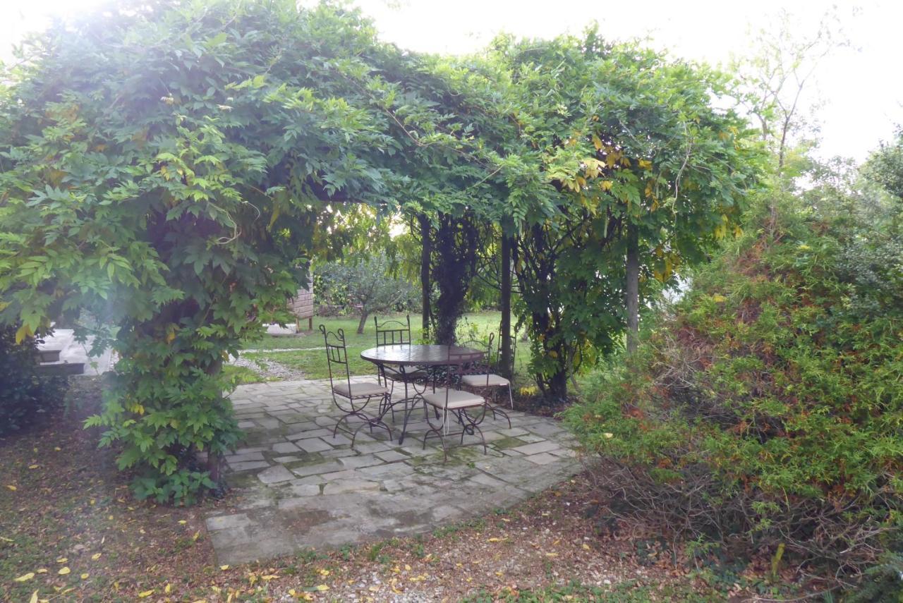 La Dragee Hote, Chambres Chez L'Habitant Verdun-sur-Meuse Exteriör bild