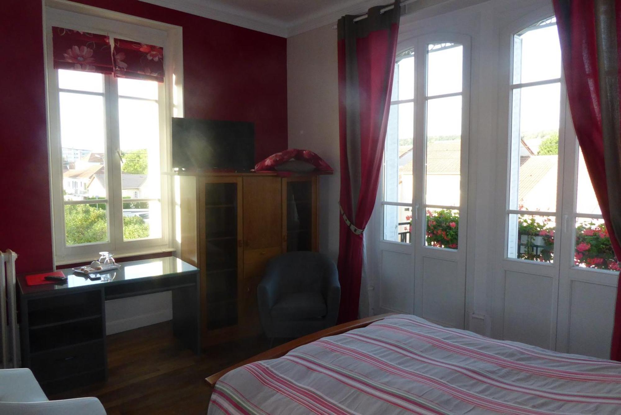 La Dragee Hote, Chambres Chez L'Habitant Verdun-sur-Meuse Rum bild