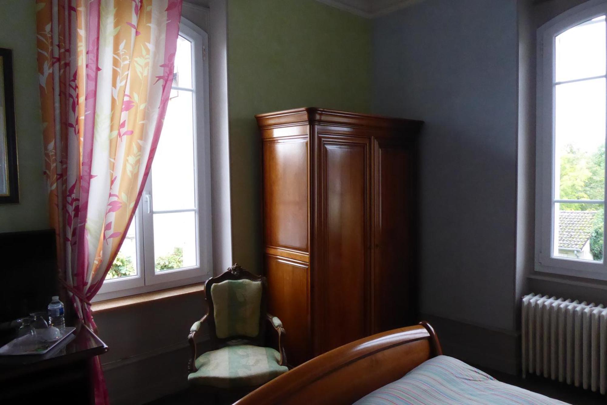 La Dragee Hote, Chambres Chez L'Habitant Verdun-sur-Meuse Rum bild